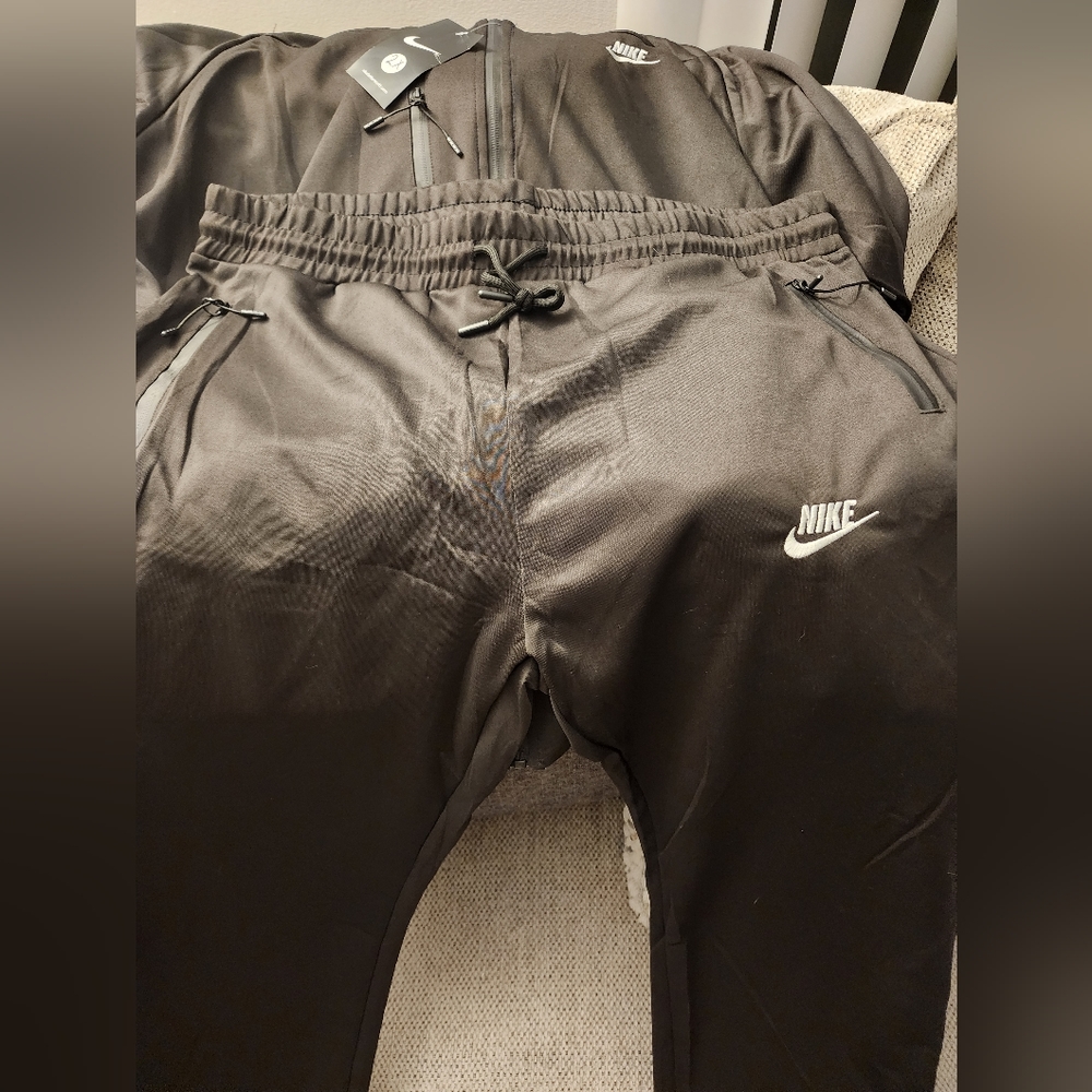 Black Nike sweatsuit